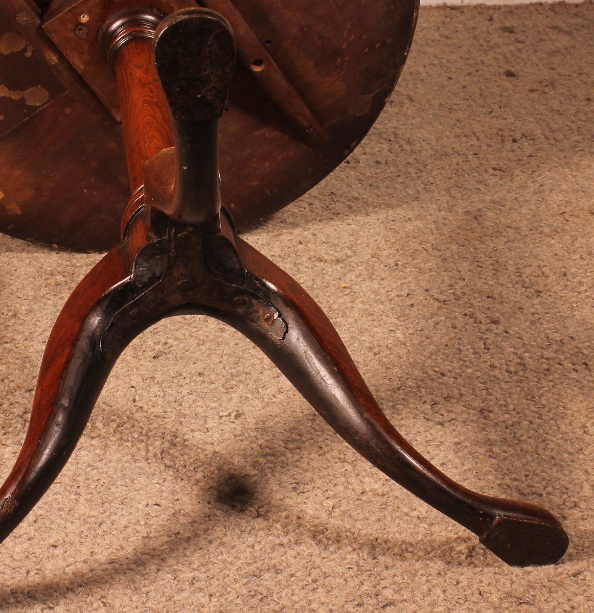 English Mahogany Tripod Table - 18th Century-photo-4