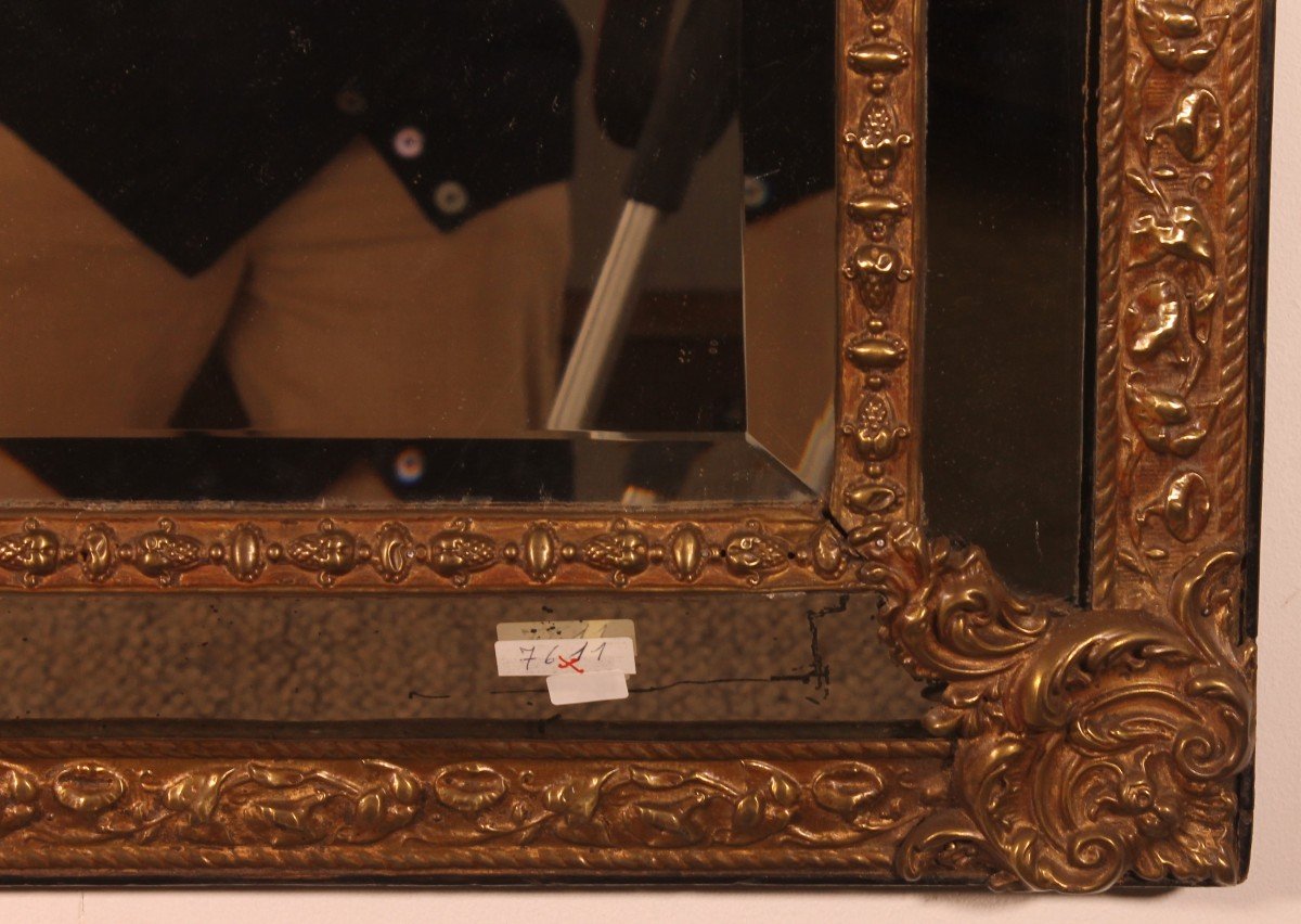 Pareclose Mirror With Sculpted Coper From The 19th Century From France-photo-2