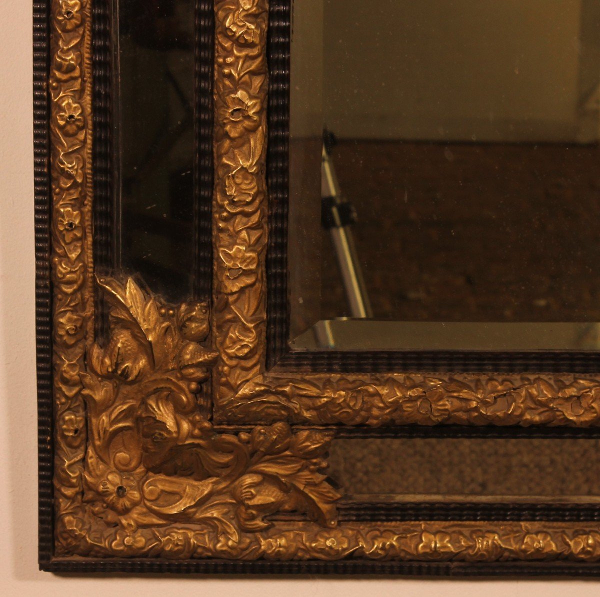 Mirror With Sculpted Coper And Ebony Wood Decoration - Early 19th Century-photo-1