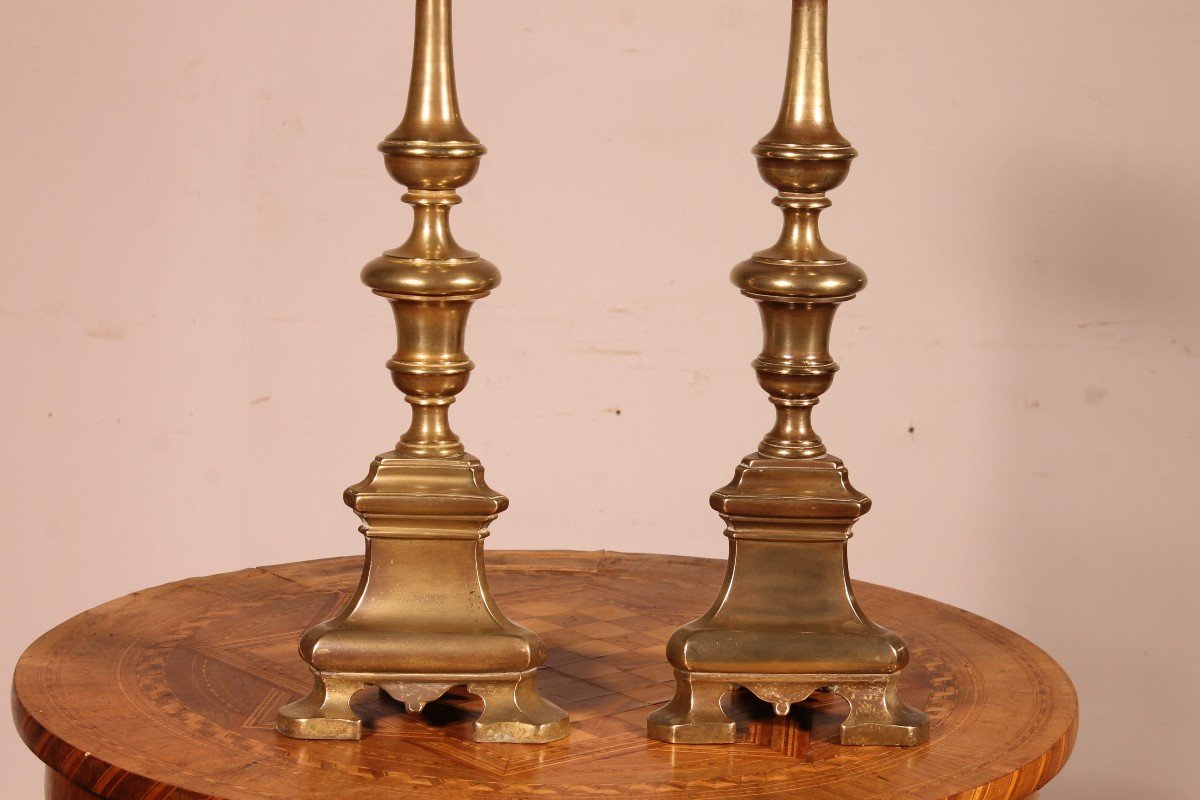 Pair Of Late 17th Century Italian Bronze Candlesticks-photo-2