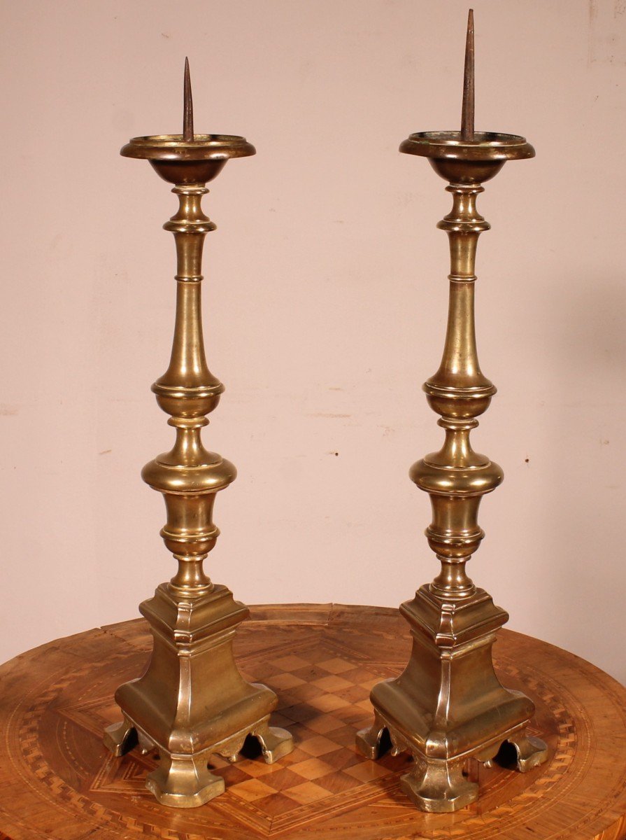 Pair Of Late 17th Century Italian Bronze Candlesticks-photo-1