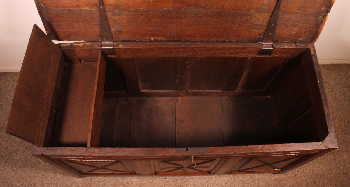 Oak Panneled  Chest With Inlays - 17th Century-photo-7