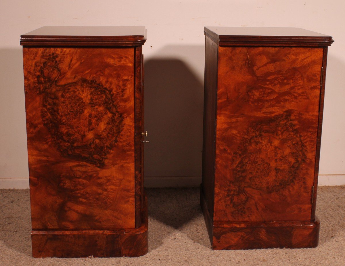 Pair Of Burl Walnut Bedside Tables - 19th Century-photo-1