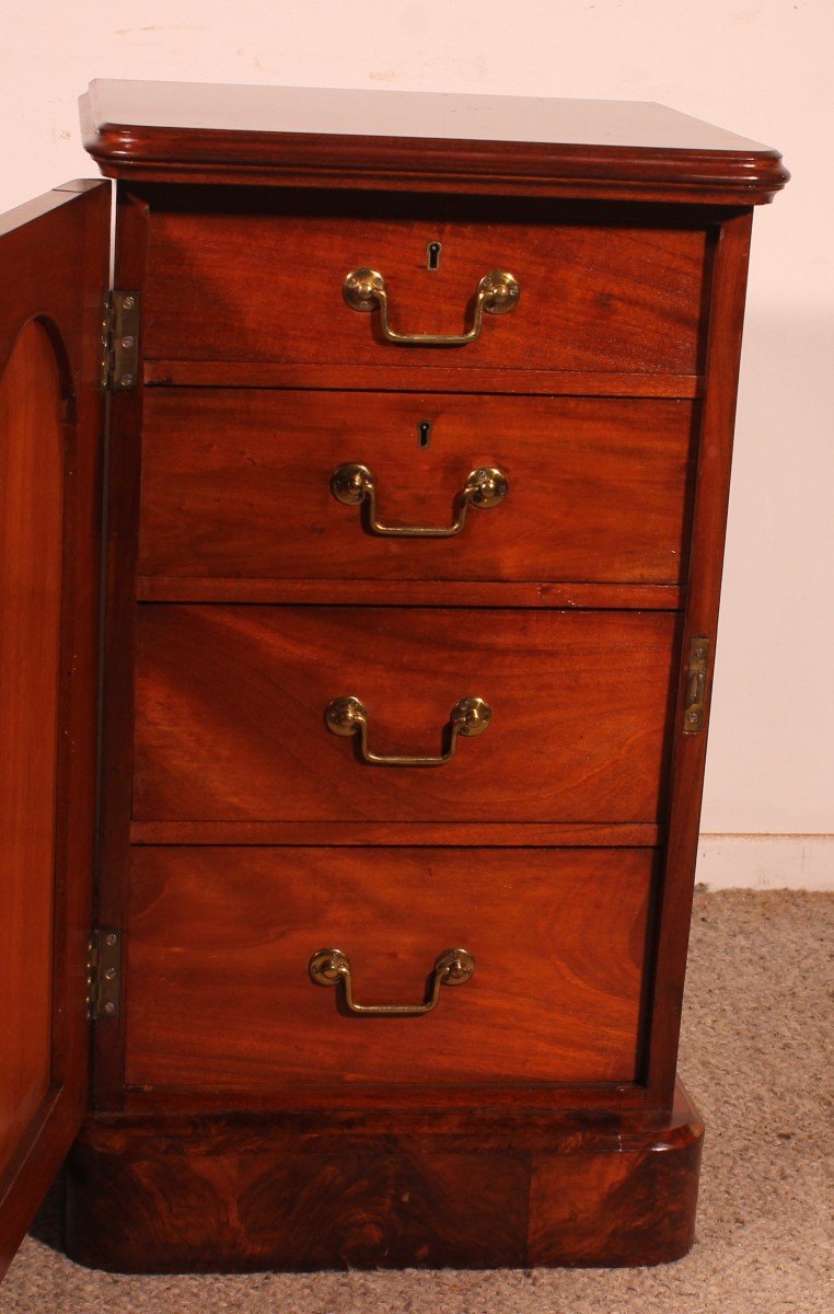 Pair Of Burl Walnut Bedside Tables - 19th Century-photo-6