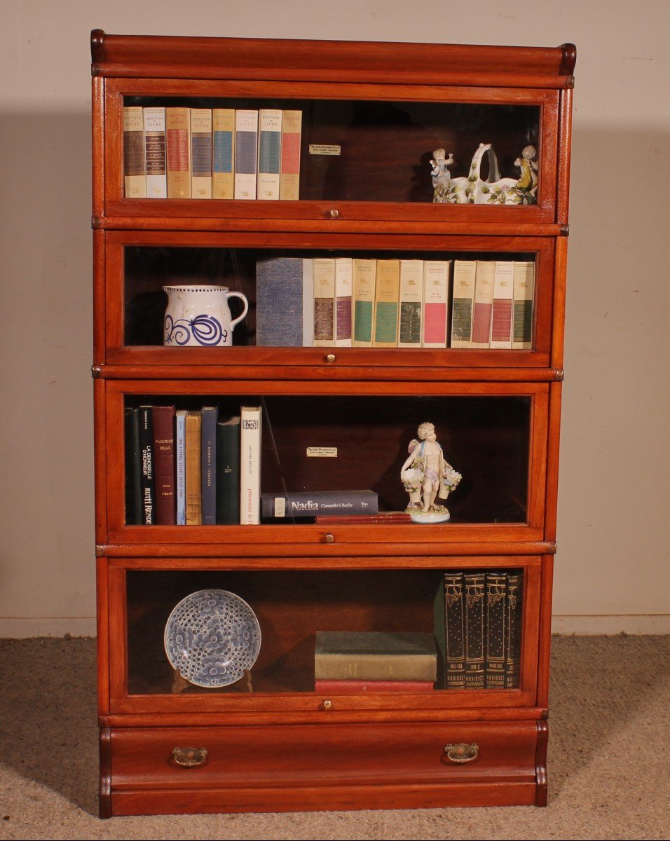 Globe Wernicke Mahogany Bookcase Of 4 Elements With A Drawer