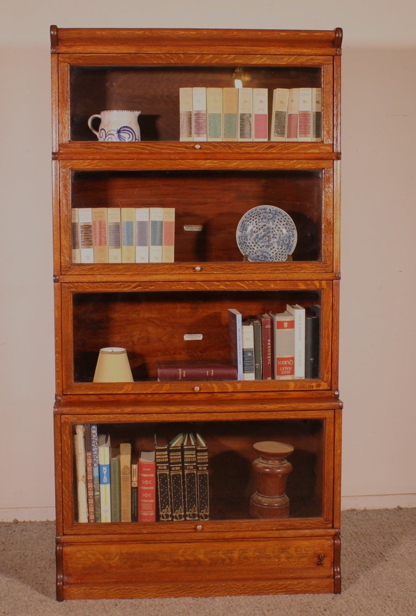 Stacking Bookcase In Oak Of 4 Elements With An Advanced Lower Element Globe-photo-1