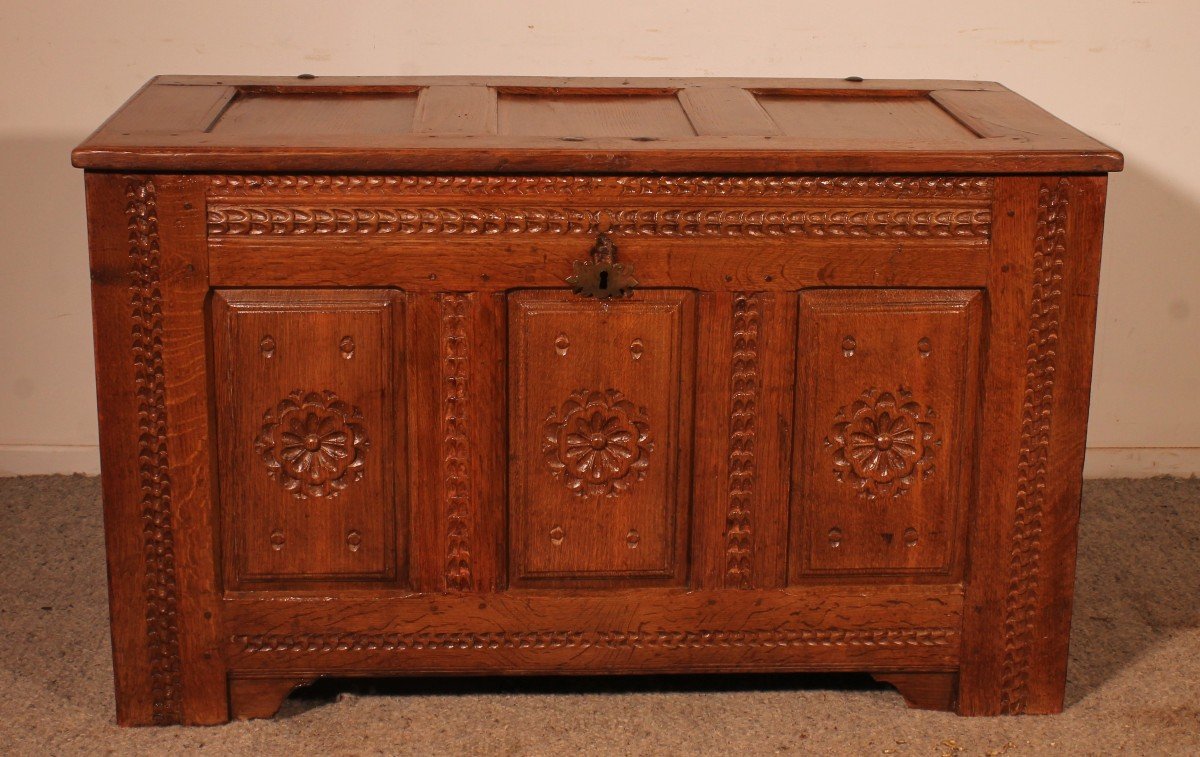 Renaissance Oak Chest - 17th Century