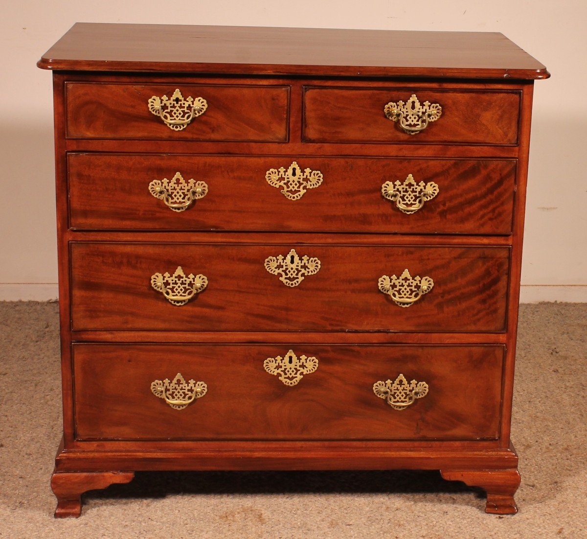 George III Mahogany Chest Of Drawers - 18th Century