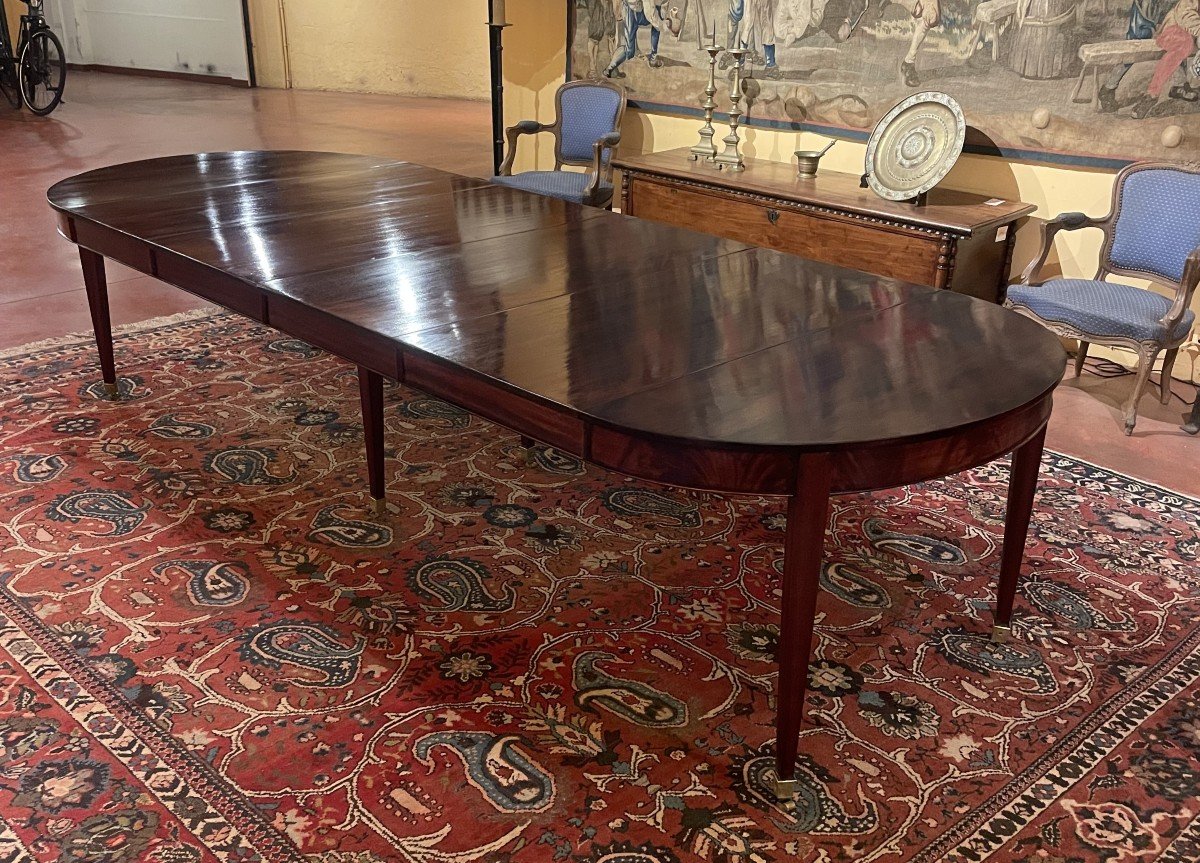 Louis XVI Mahogany Dining Table-photo-4