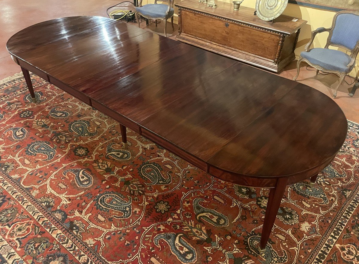 Louis XVI Mahogany Dining Table-photo-5