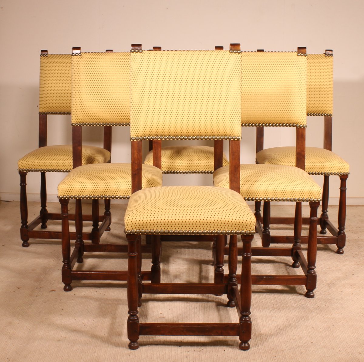 Set Of 6  Louis XIII Style Chairs In Walnut