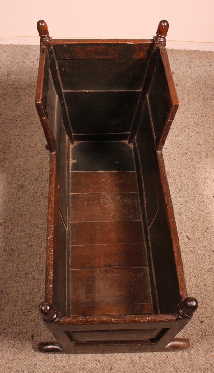 18th Century English Cradle In Oak-photo-3