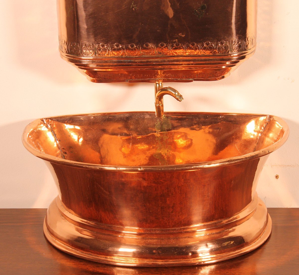 Fountain And Its Copper Basin - 18th Century-photo-3