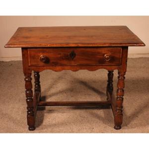 Louis XIII Table In Walnut -17 ° Century