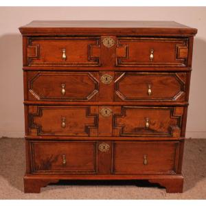 Jacobean Oak Chest Of Drawers From The 17th Century