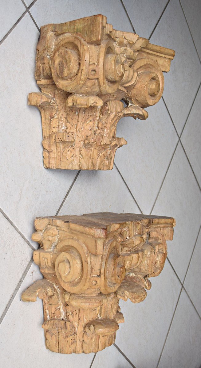 Pair Of Corinthian Capitals Forming Eighteenth Wall Consoles-photo-4