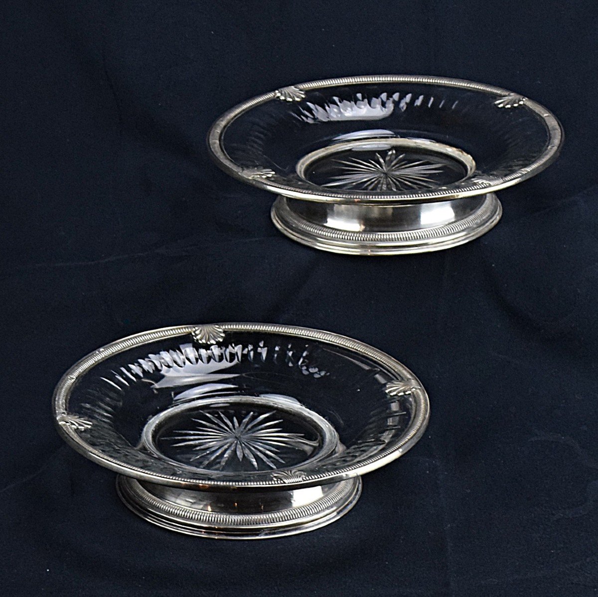 Pair Of 19th Century Crystal And Solid Silver Display Cups-photo-2