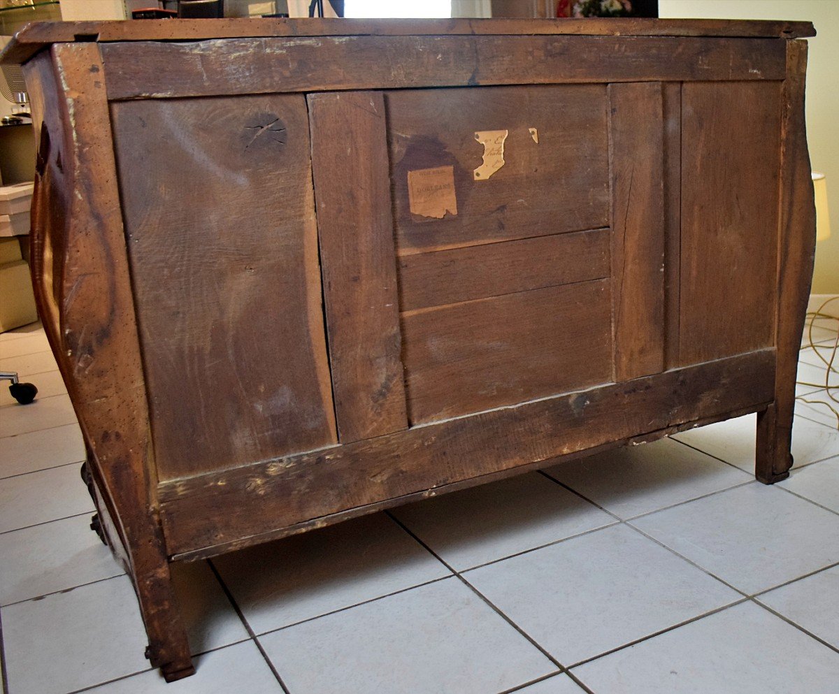 Commode tombeau en noyer d'époque Louis XV -photo-8