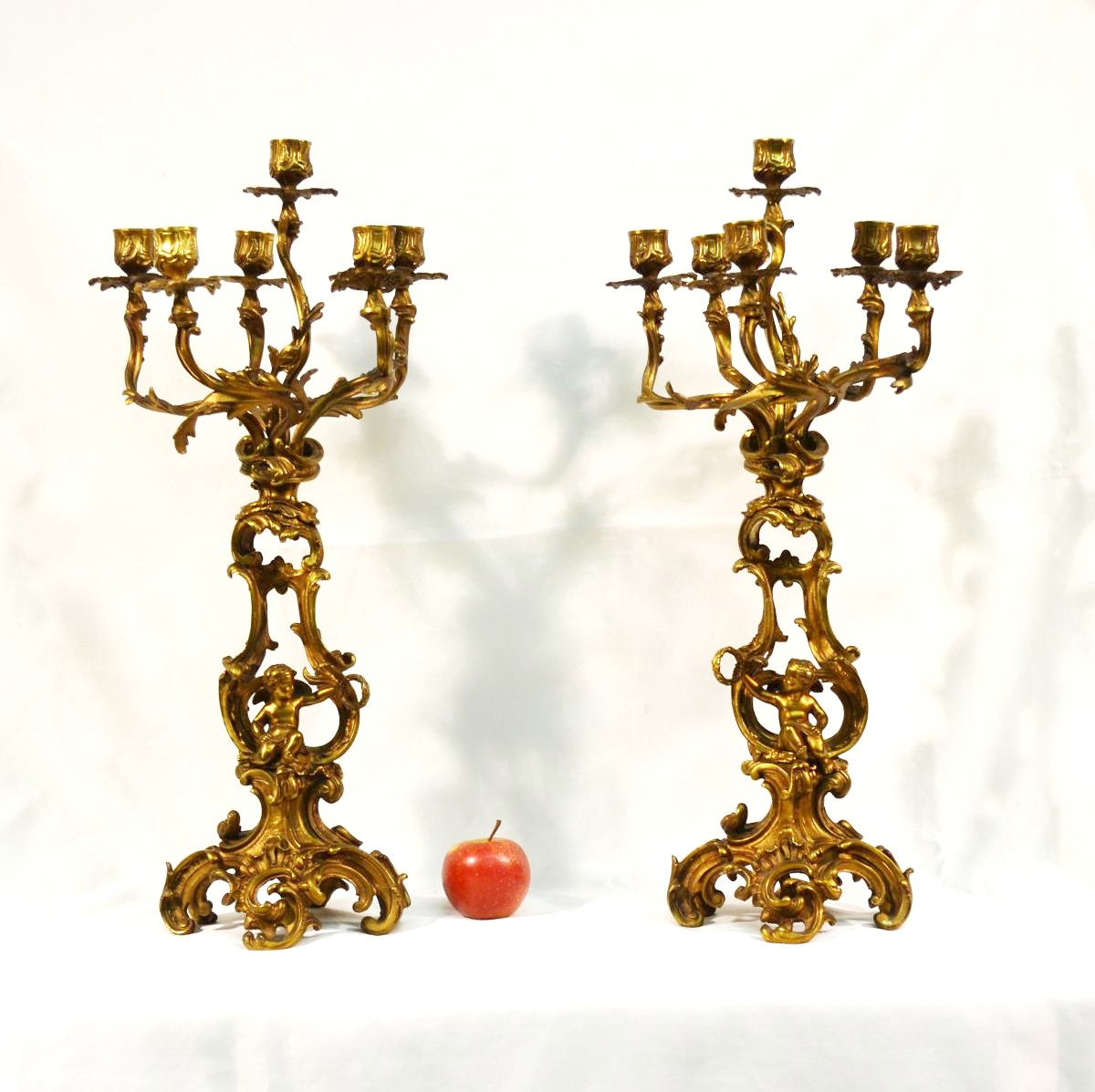 Grande paire de Cand&eacute;labres Bronze Style Louis XV Candelabres XIX&egrave;me