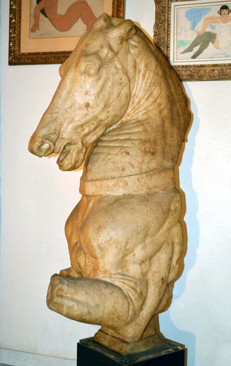 Great Horse Sculpture In Twentieth Resin-photo-3