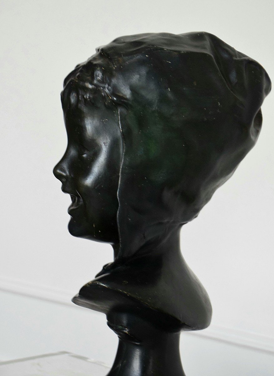 Bust Of A Child In Patinated Plaster-photo-4