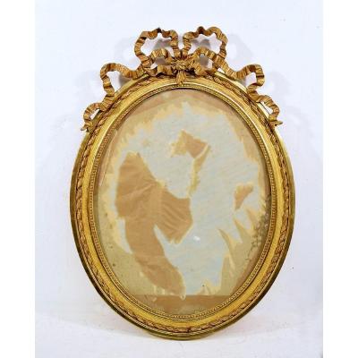 Louis XVI Style Oval Frame