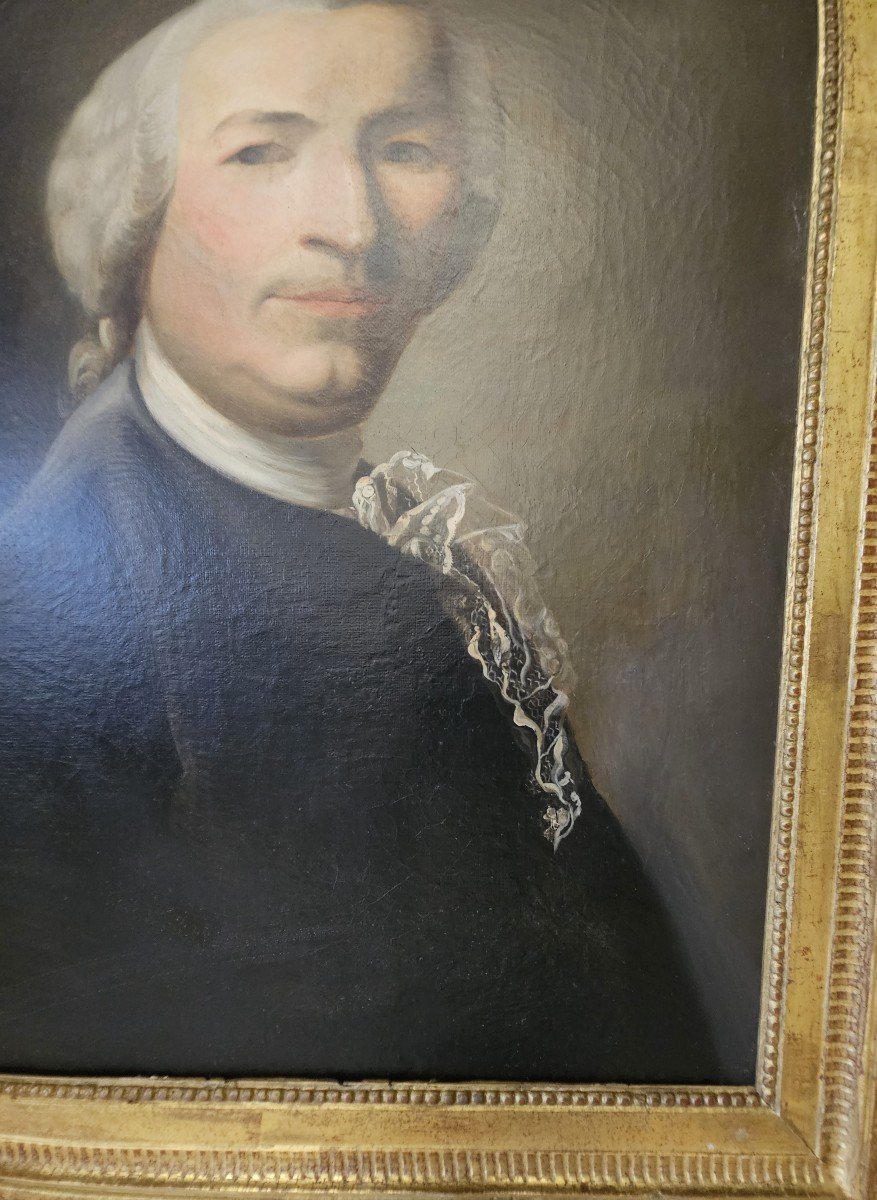 French School Of The 18th Century Portrait Of A Gentleman-photo-2