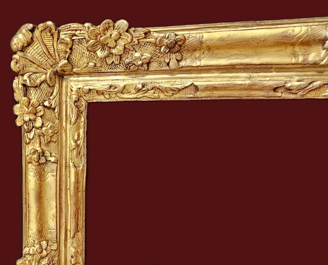 Carved And Gilded Wood Frame From The 18th Century Louis XIV Period-photo-3