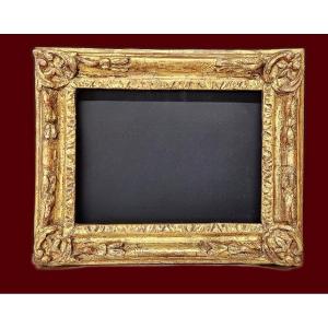 18th Century Gilded And Carved Frame