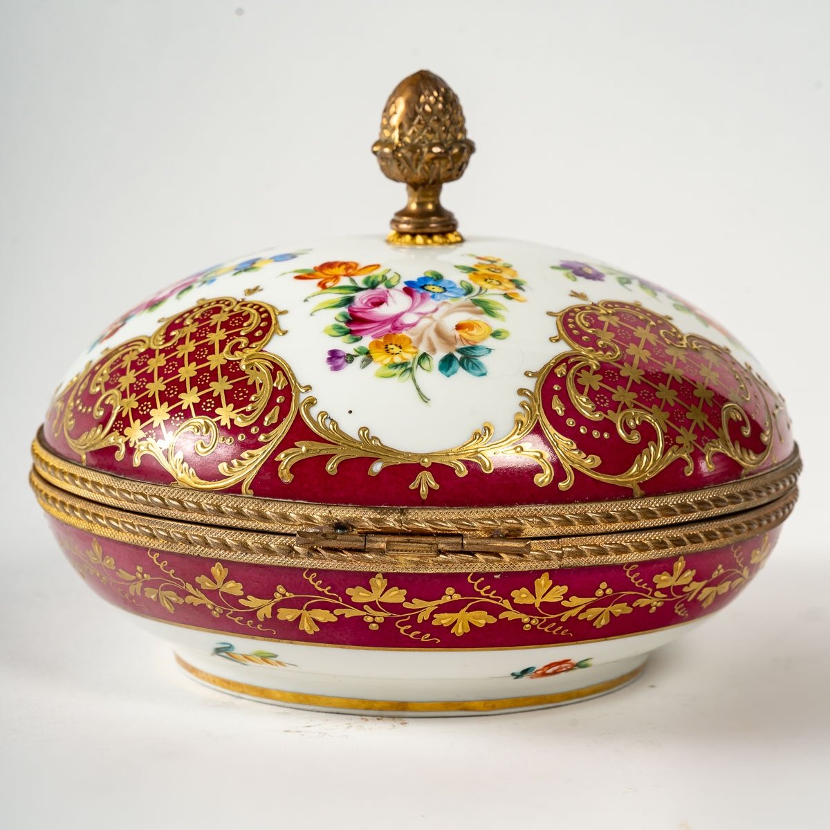 Jewelry Box In Porcelain And Gilt Bronze  Nap III Period-photo-1