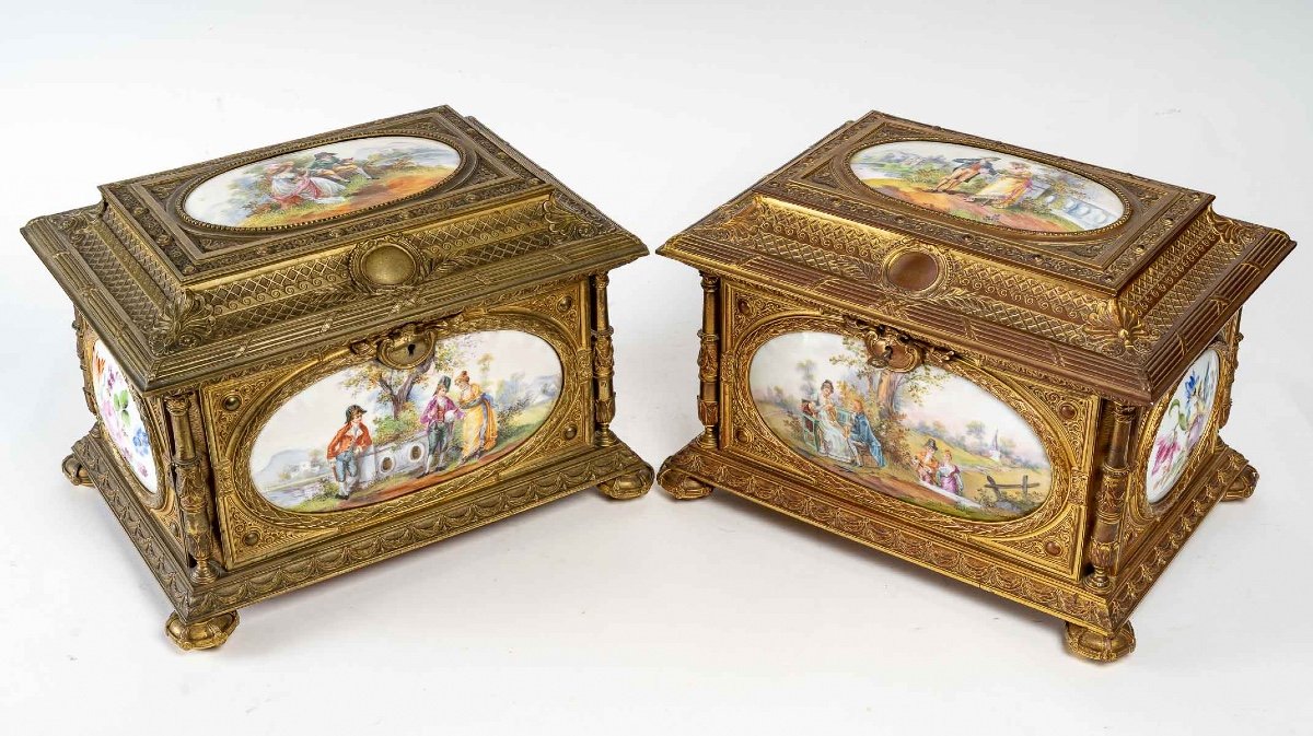 Important Pair Of Jewelry Boxes In Gilt Bronze And Porcelain Plates XIXth Century-photo-4