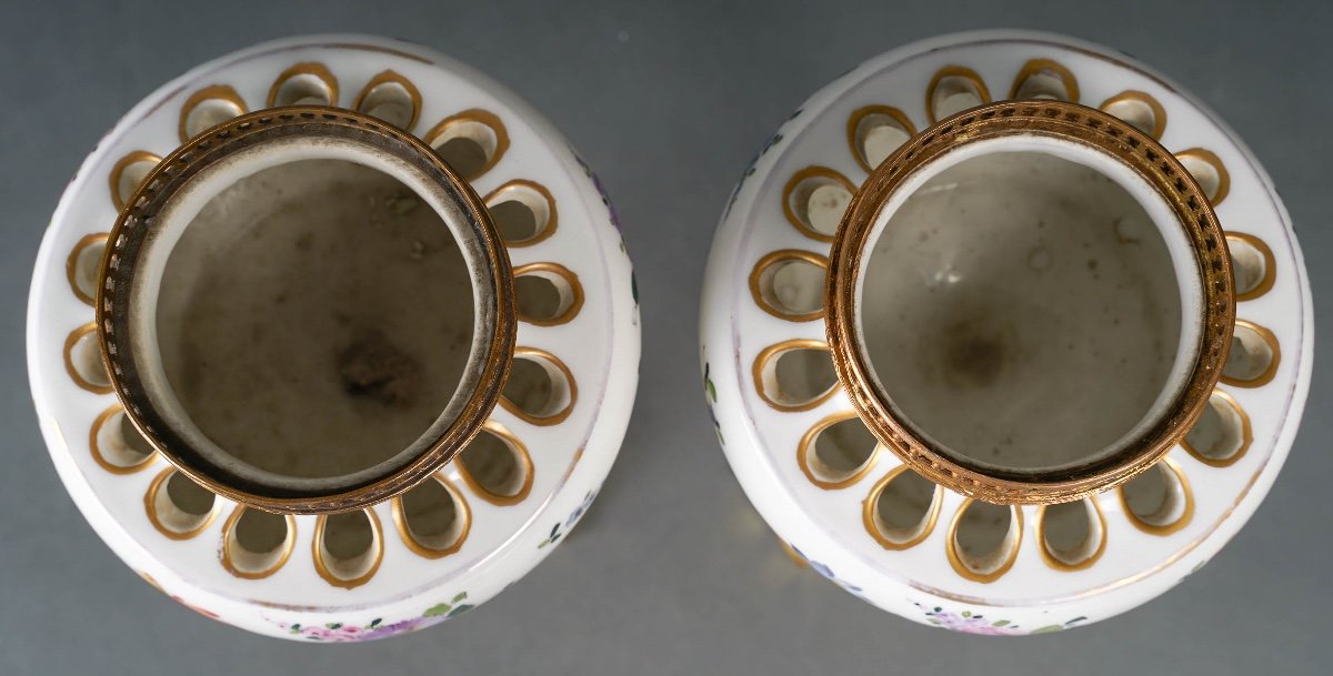 Pair Of Porcelain Perfume Burners Late Nineteenth Century-photo-6