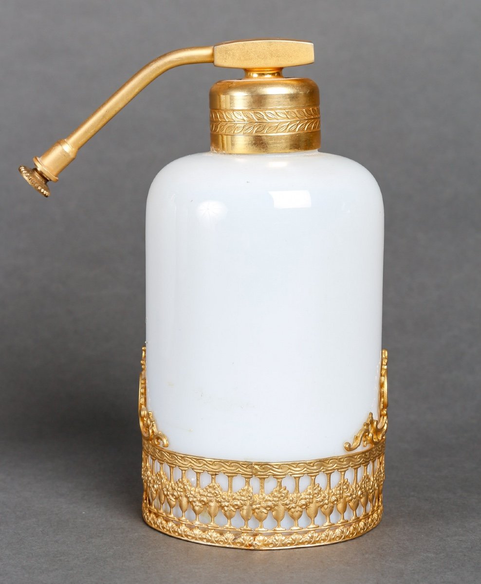 Siècle service de toilette en opaline de baccarat époque Charles 10-photo-3