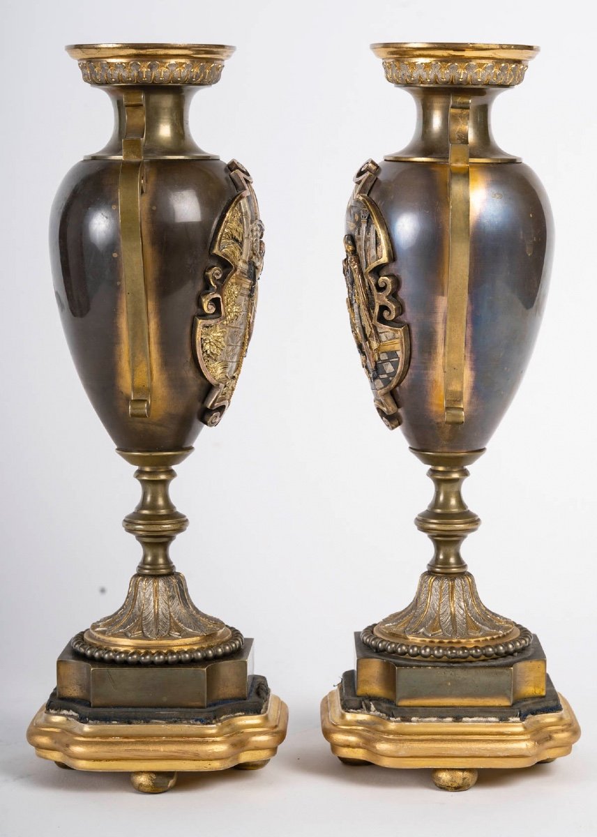 Une Paire De Vases En Bronze XIXème Siècle -photo-2