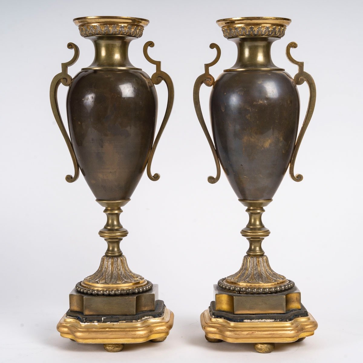 Une Paire De Vases En Bronze XIXème Siècle -photo-3