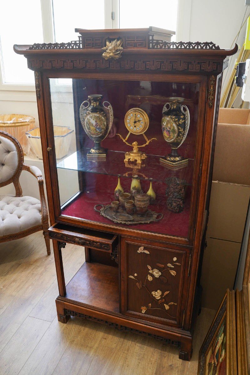 A Display Cabinet Attributed To Gabriel Viardot From The Late 19th Century -photo-3