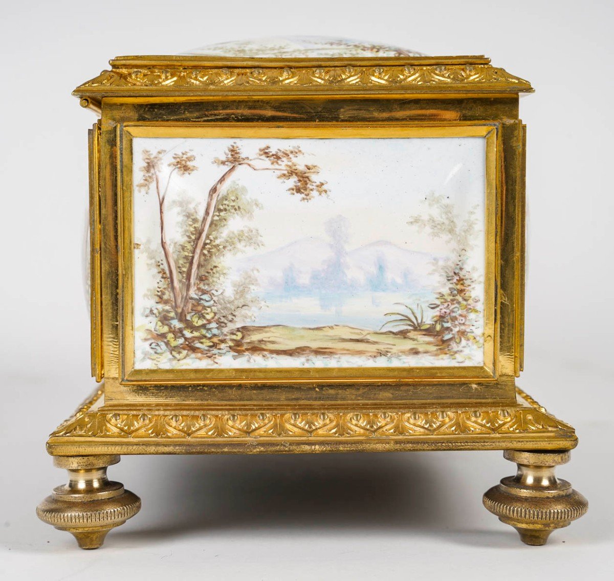 19th Century Enamel And Gilt Bronze Jewelry Box -photo-3