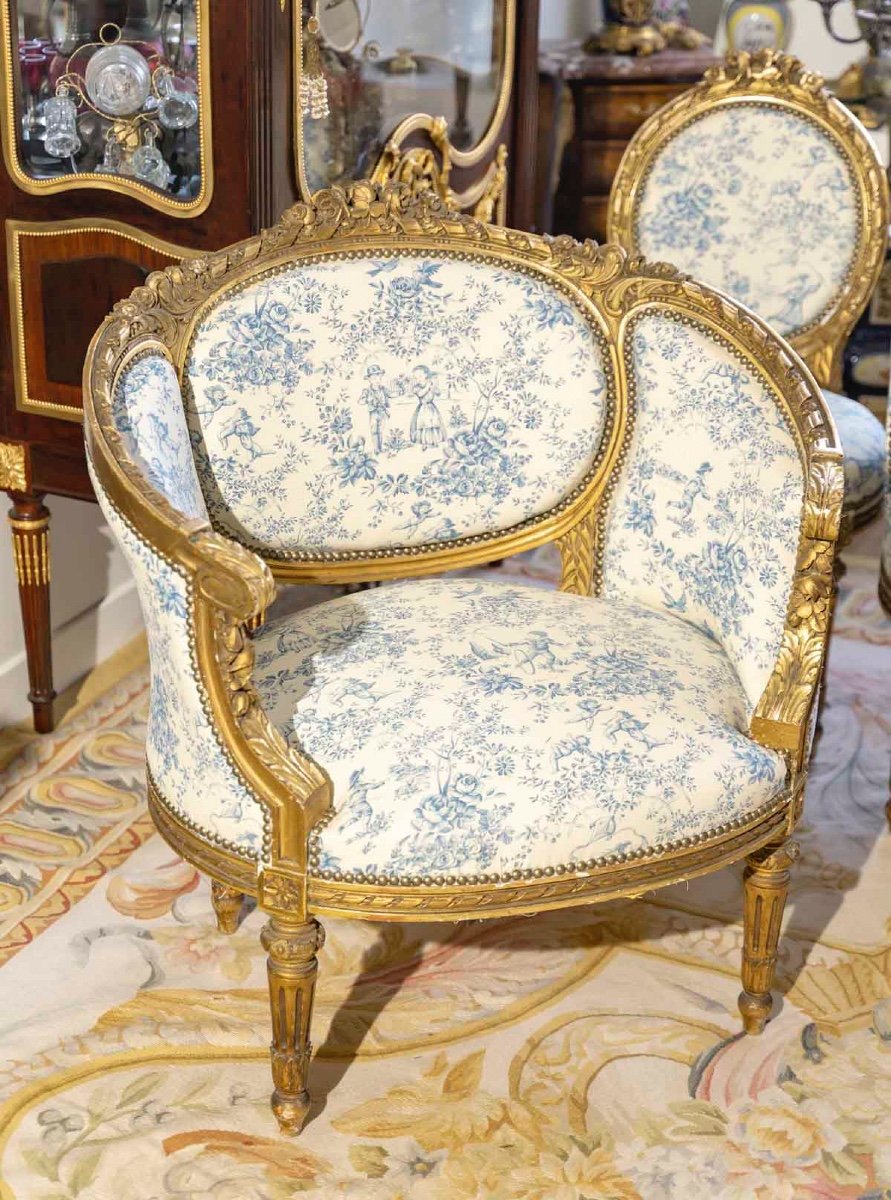 A Louis XVI Style Carved And Gilded Wooden Living Room, Late 19th Century -photo-2