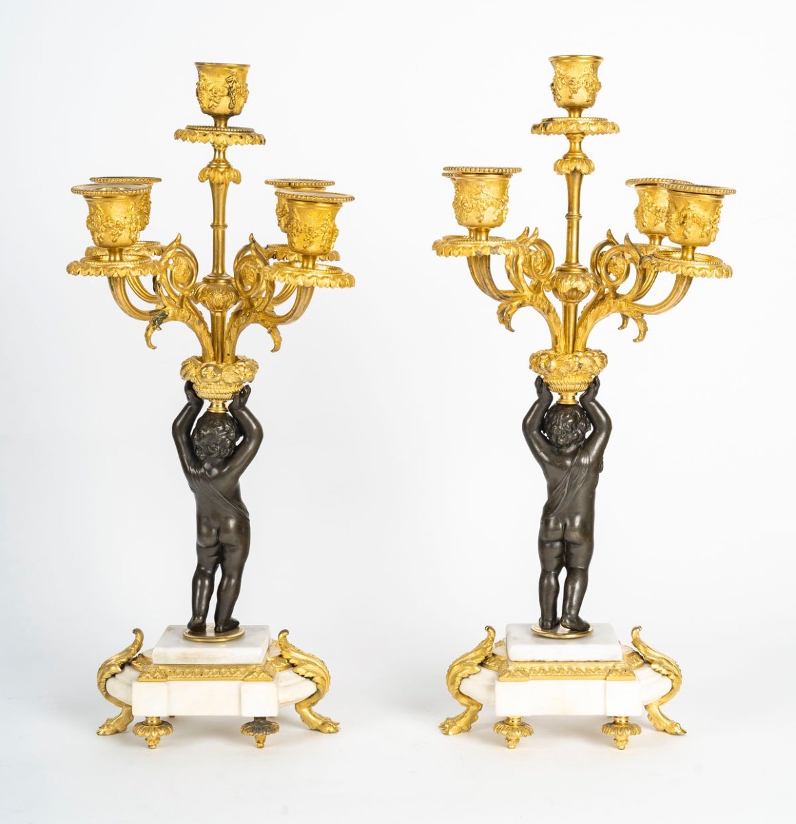 Une Garniture En Bronze Doré Et Marbre Blanc, XIXème Siècle -photo-4