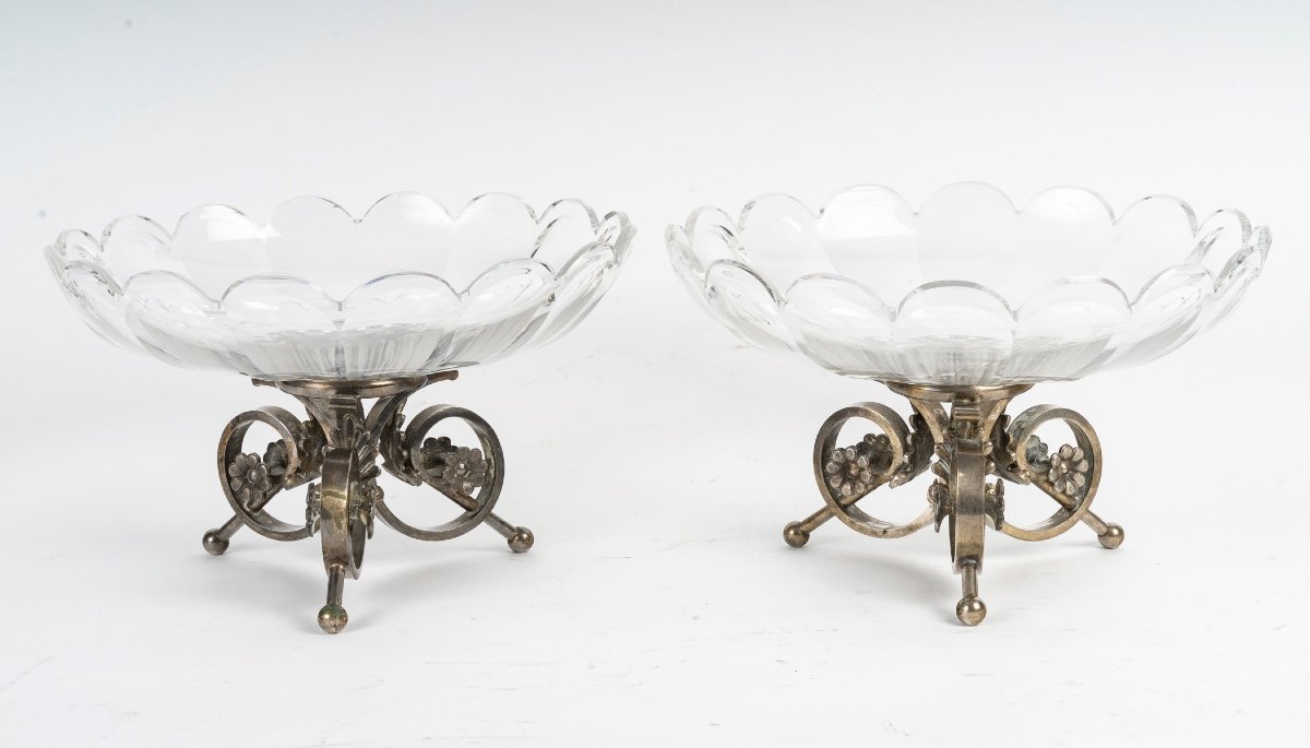 A Pair Of Baccarat Crystal Bowls With A Silvered Bronze Base, Late 19th Century -photo-3