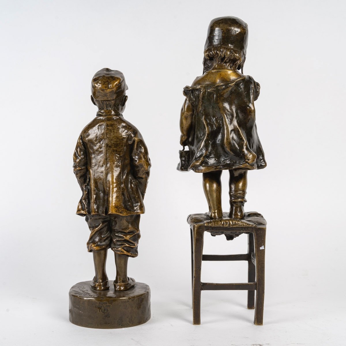 A Pair Of Juan Clara Bronze Sculptures With Brown Patina, Late 19th Century -photo-4