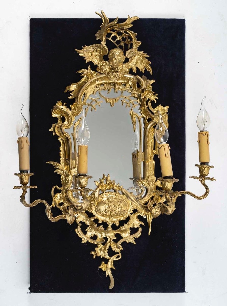 Une paire de miroirs d'applique  en bronze doré, XIXème Siècle -photo-4