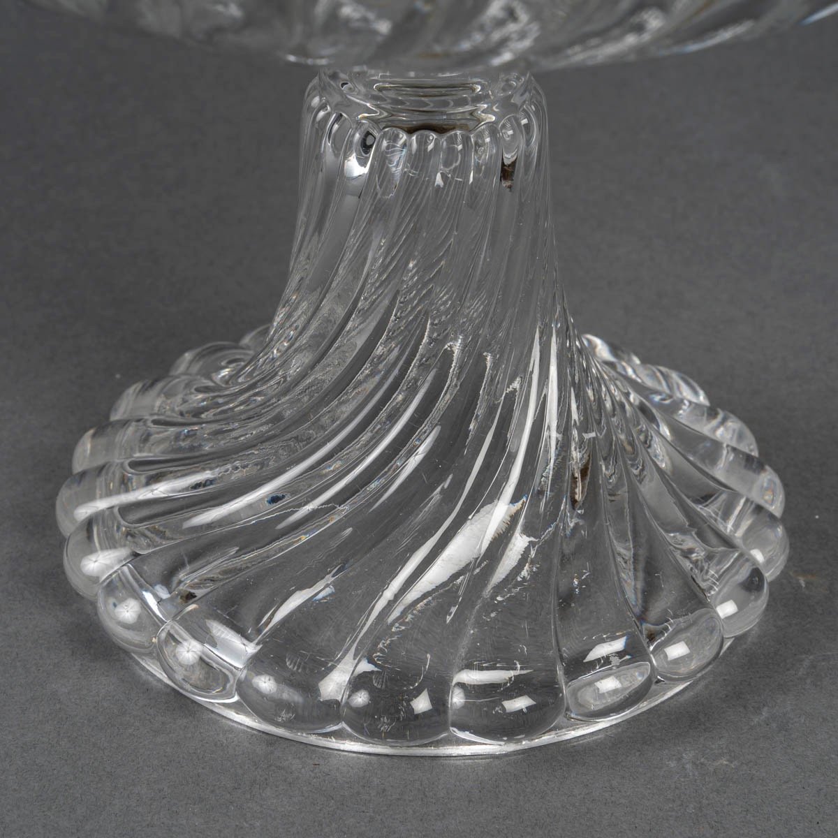 A Crystal Centerpiece, Early 20th Century -photo-5