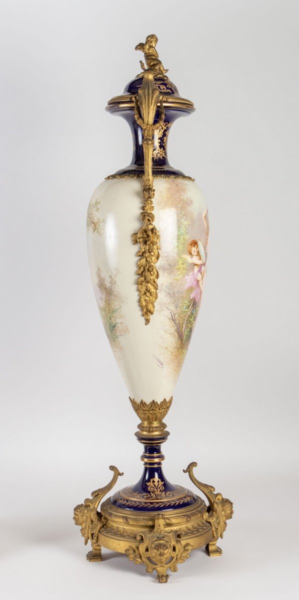 Paire De Très Beaux Vases En Porcelaine De Sèvres XIXème Siècle -photo-3