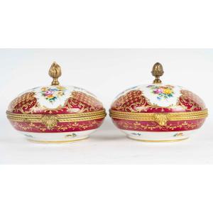 A Pair Of Porcelain Jewelry Boxes, Late 19th Century