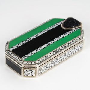 Une Petite Boite Miniature En argent massif et  émail, Art deco 