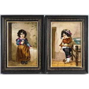 A Pair Of Porcelain Plaques, Hélène Cahen 19th Century 