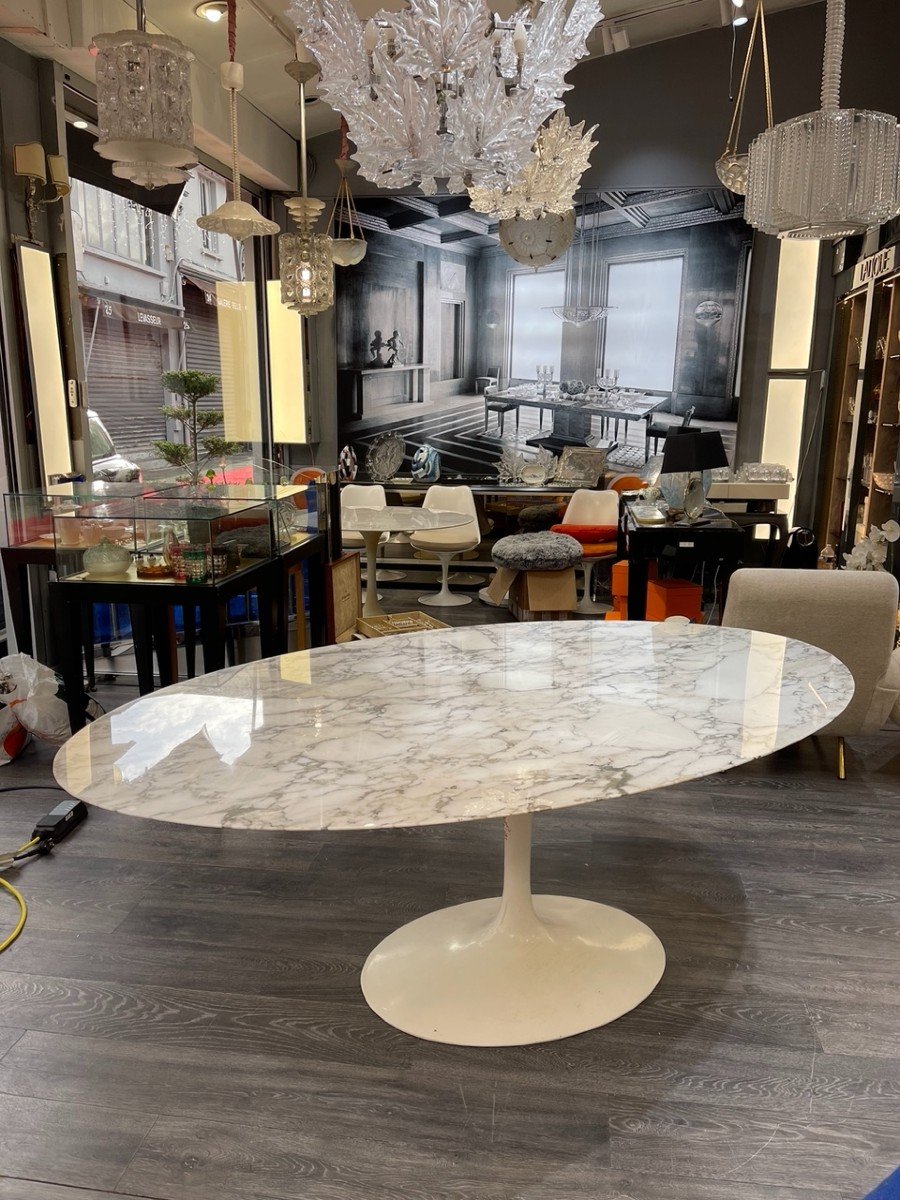 Knoll & Eero Saarinen "tulip" Oval Table, 198x121cm Calacatta Marble-photo-2