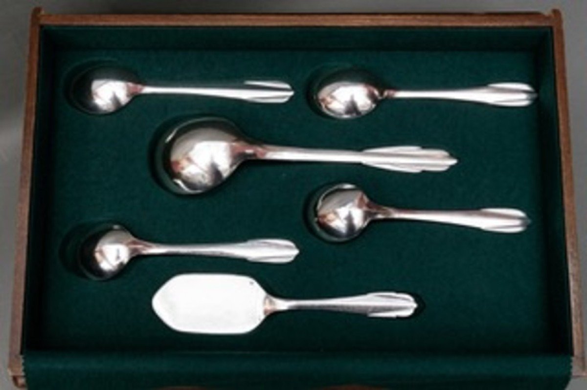 Fjerdingstad - 78 Piece Solid Silver Art Deco Household Set-photo-5