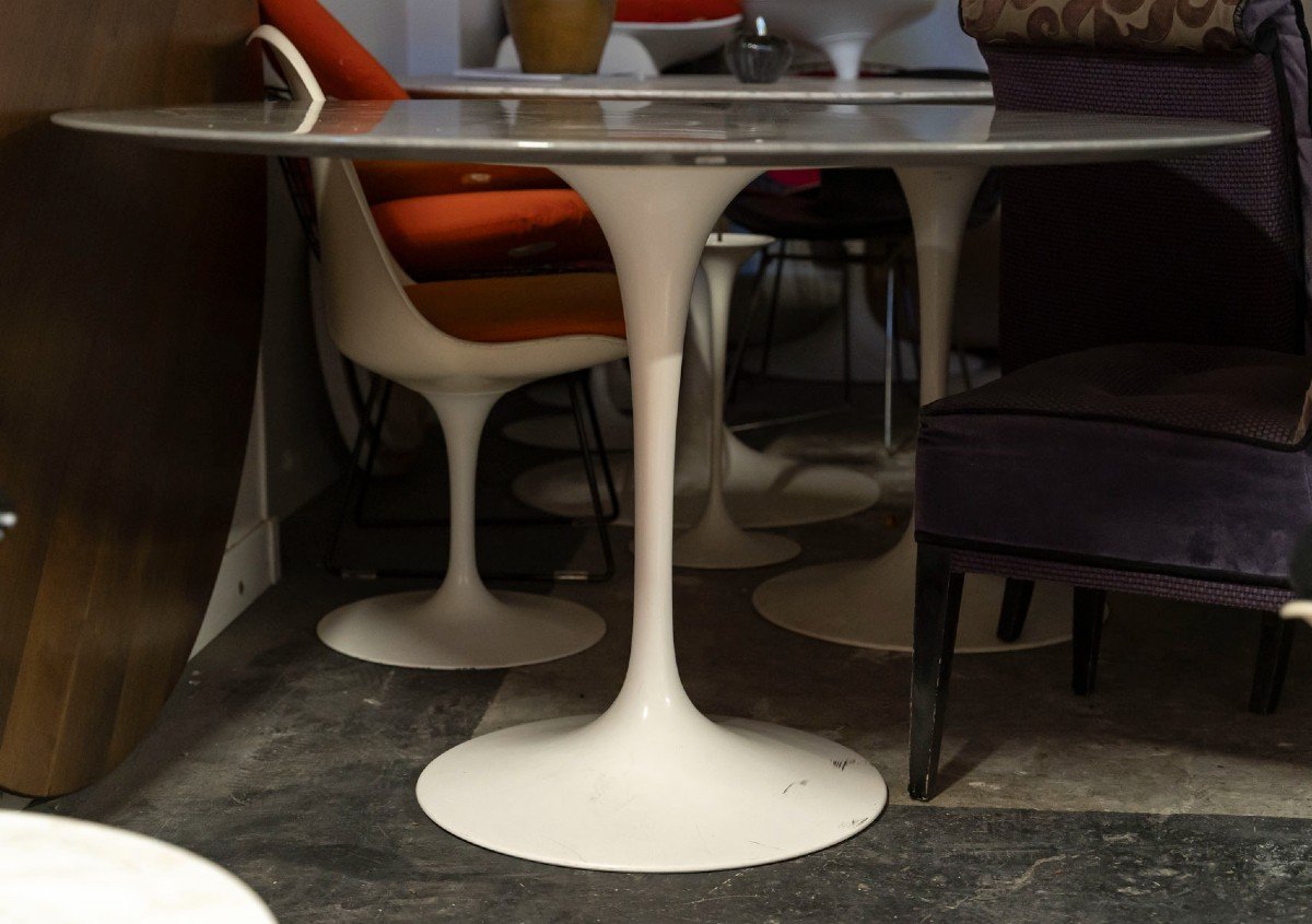 Eero Saarinen (1910-1961) & Knoll International (éditeur) Table« Tulipe », 120cm-photo-2